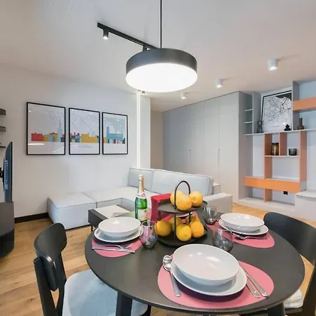 New Located Near The Old Town Апартаменты Гданьск