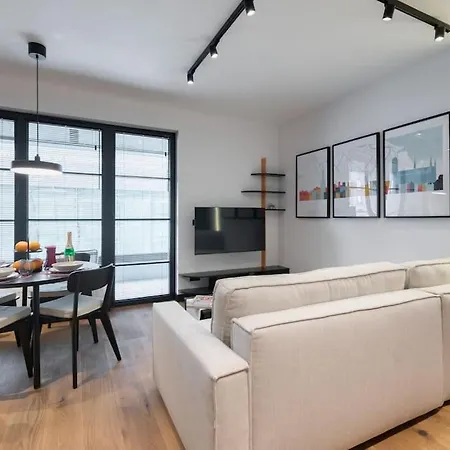 New Located Near The Old Town Апартаменты *