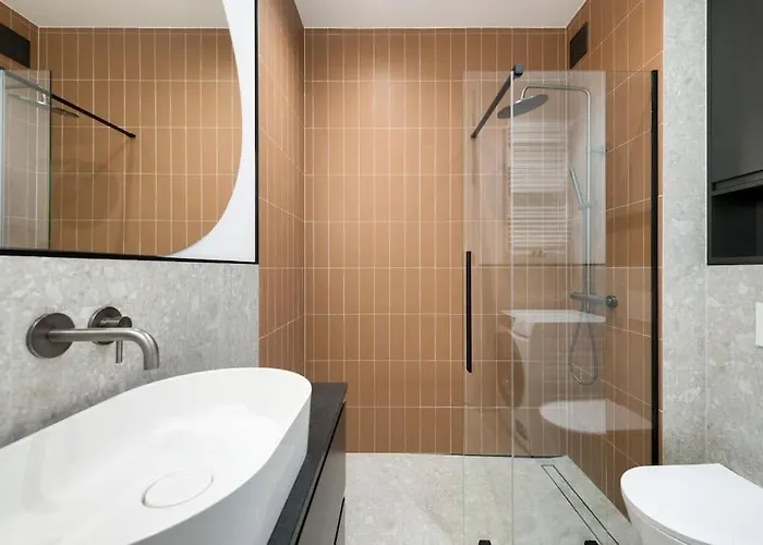 New Located Near The Old Town Apartamento *